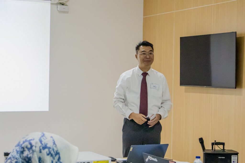 Training VIRTUEDX dengan trainer dari Dale Carnegie